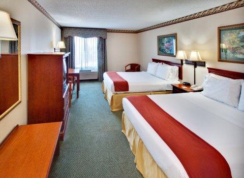 Holiday Inn Express & Suites Clinton By Ihg Kültér fotó