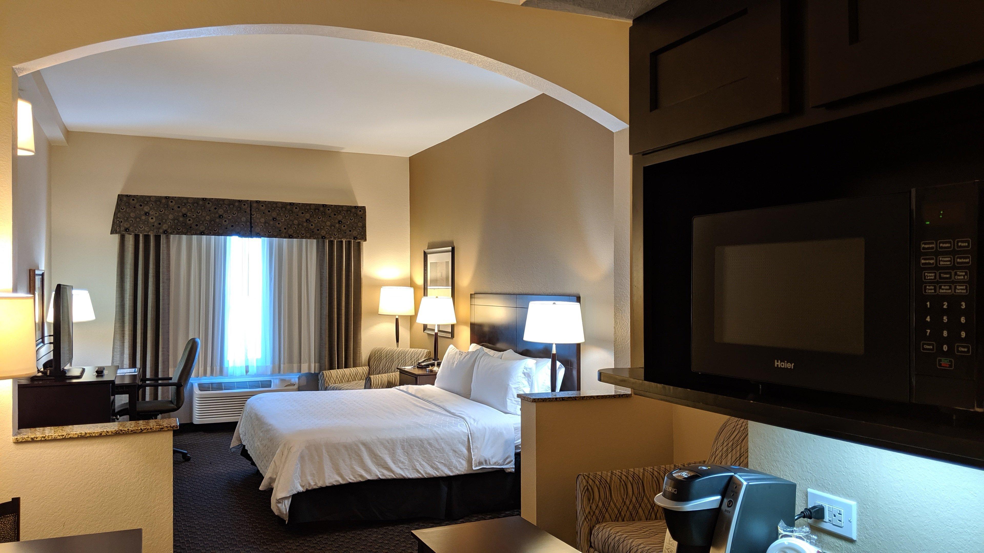 Holiday Inn Express & Suites Clinton By Ihg Kültér fotó